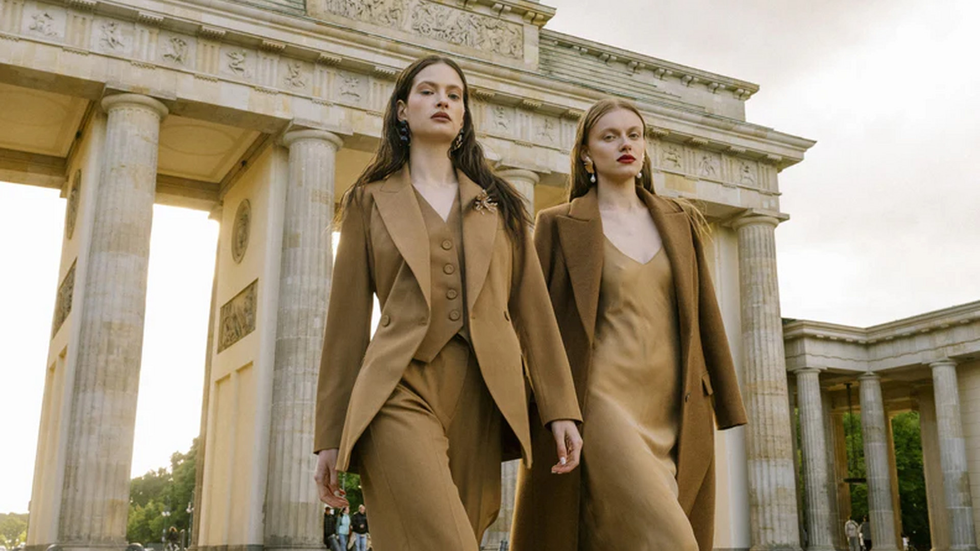 KOCCA, Moda italiana de luxe i elegància contemporània femenina a Insignia Vic