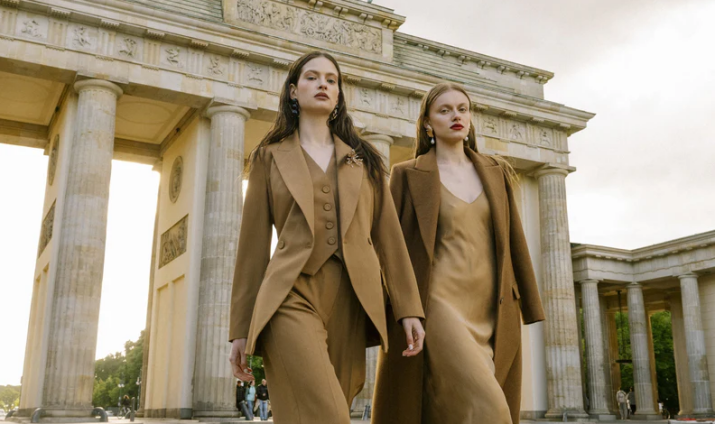 KOCCA, Moda italiana de luxe i elegància contemporània femenina a Insignia Vic